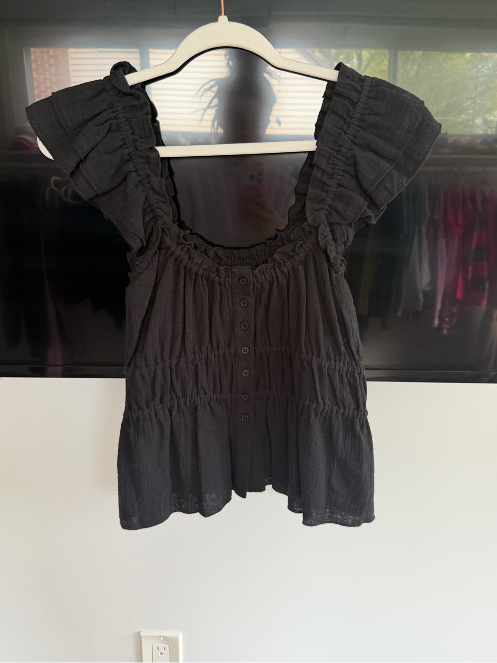 Steve Madden Black Ruffled Button Front Blouse